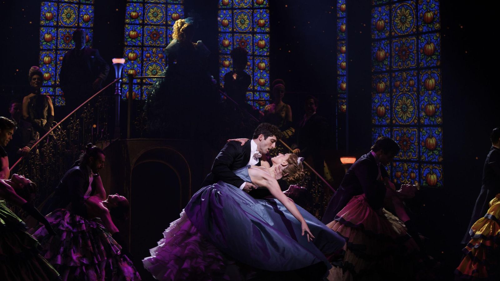 Un momento del baile de máscaras.