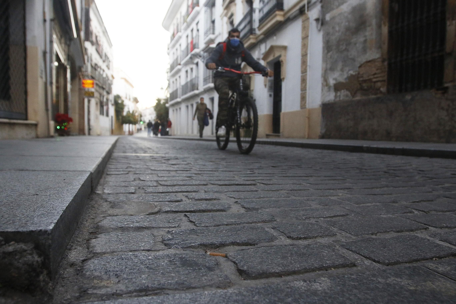 Un recorrido fotográfico por la Córdoba del granito gris