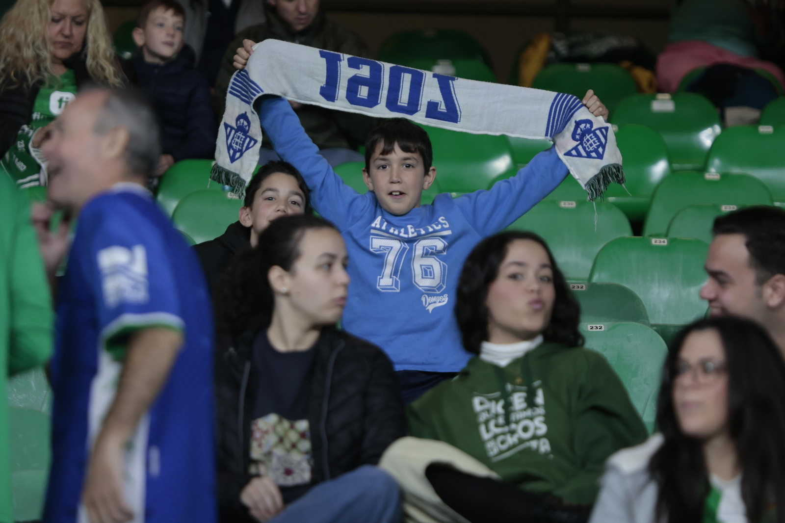 Búscate en las gradas del Villamarín