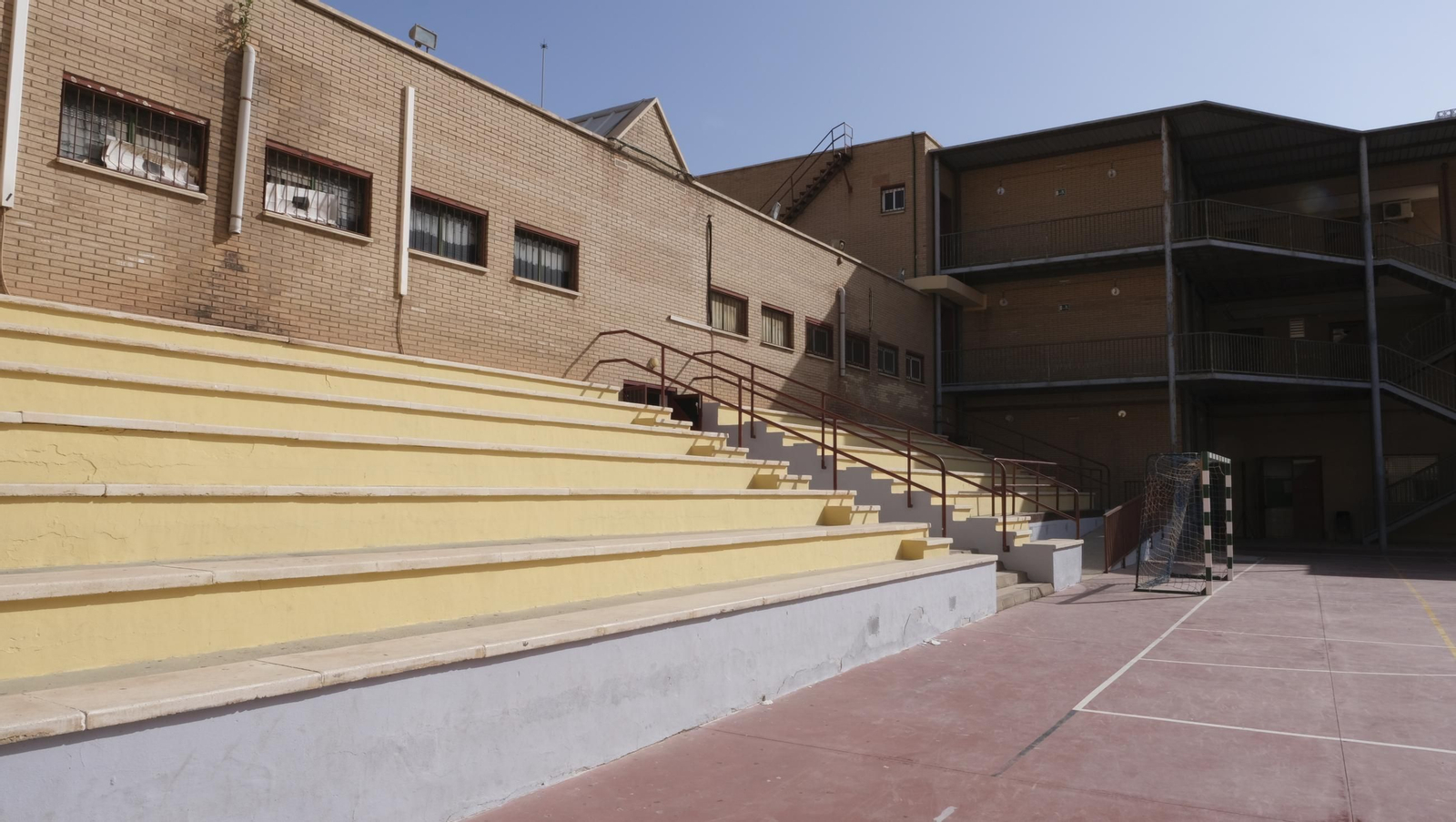 Inicio del curso escolar en el IES Alborán-Manuel Cáliz, en imágenes