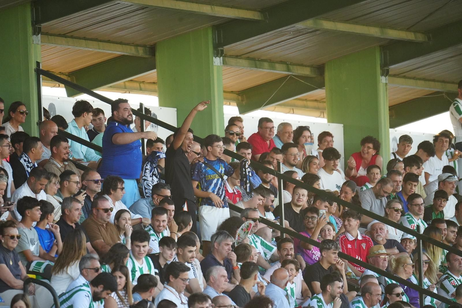 Las mejores fotos del Córdoba CF - Ittihad Riadi jugado en Pozoblanco