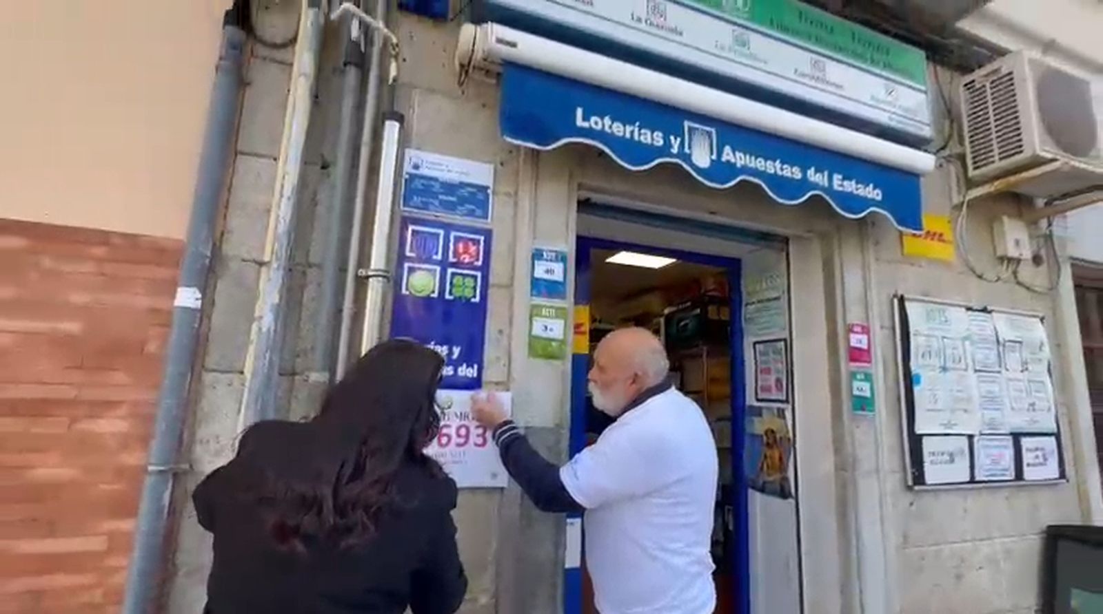 Cae un quinto premio en la Plaza de las Monjas