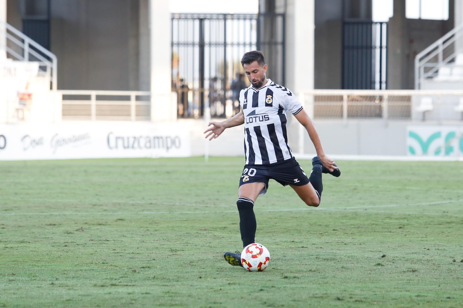 Las fotos del Balona-Atlético Antoniano de Segunda Federación (1-0)