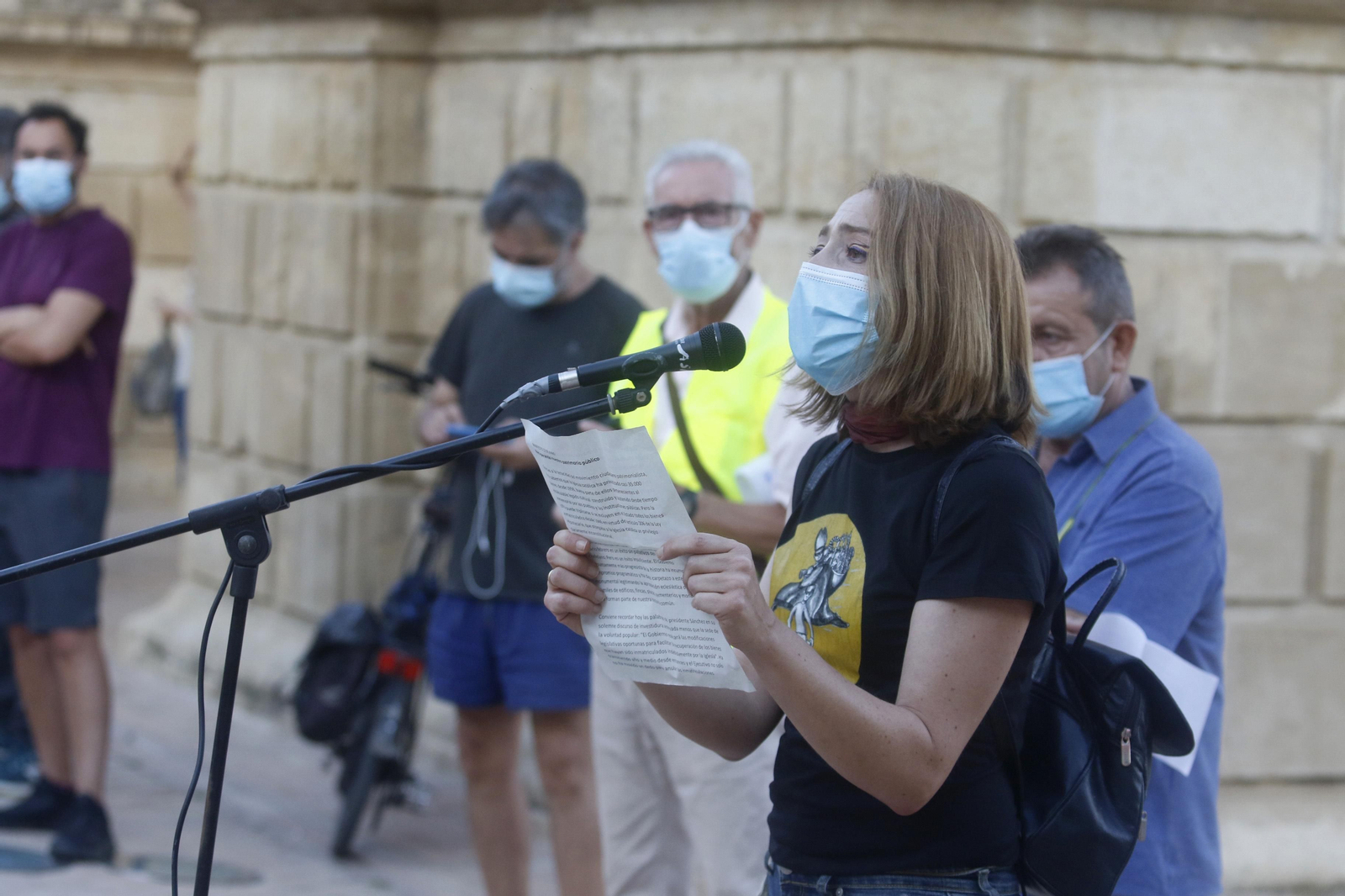 La protesta contra las inmatriculaciones de la Iglesia en Córdoba, en fotografías