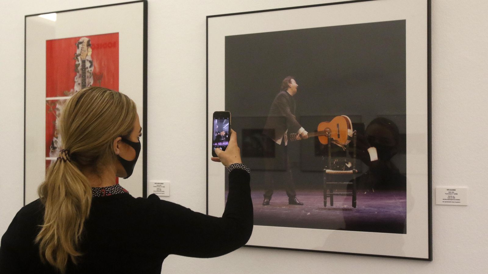 Obra de Tete Álvarez en la segunda parte de la exposición.