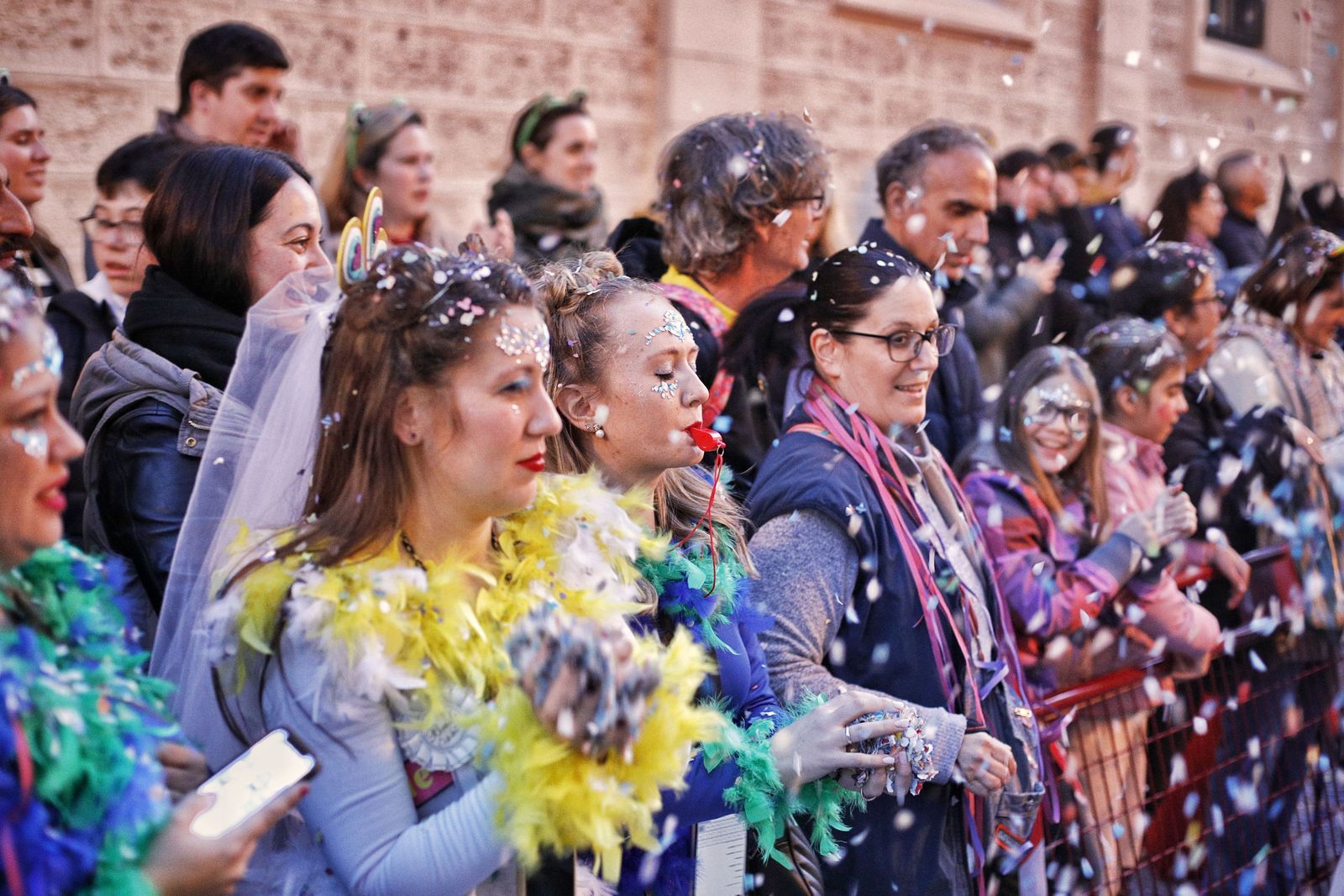 La cabalgata del humo del Carnaval de Cádiz 2023, en imágenes