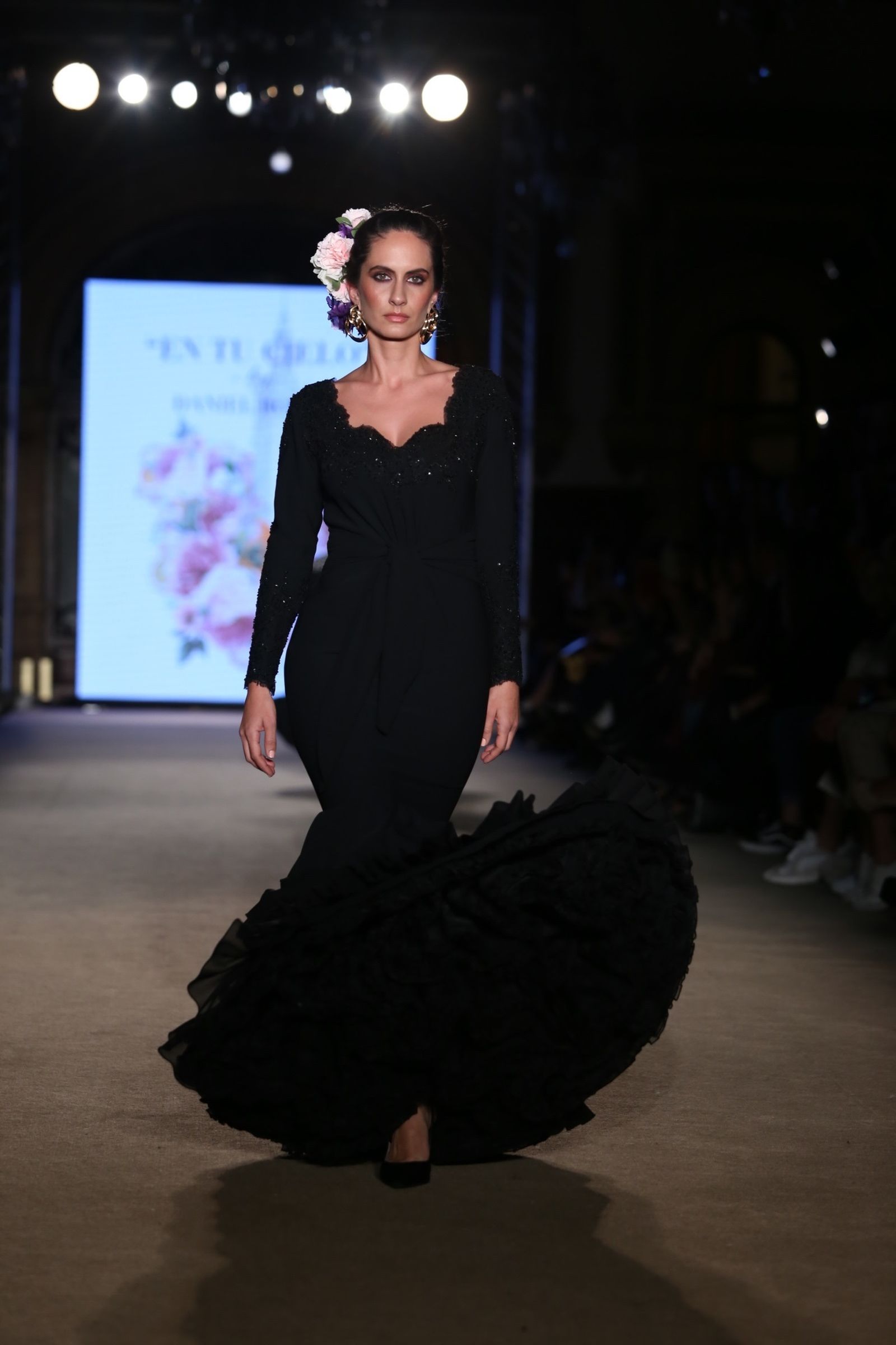 El traje de flamenca negro de 2019, sinónimo de elegancia