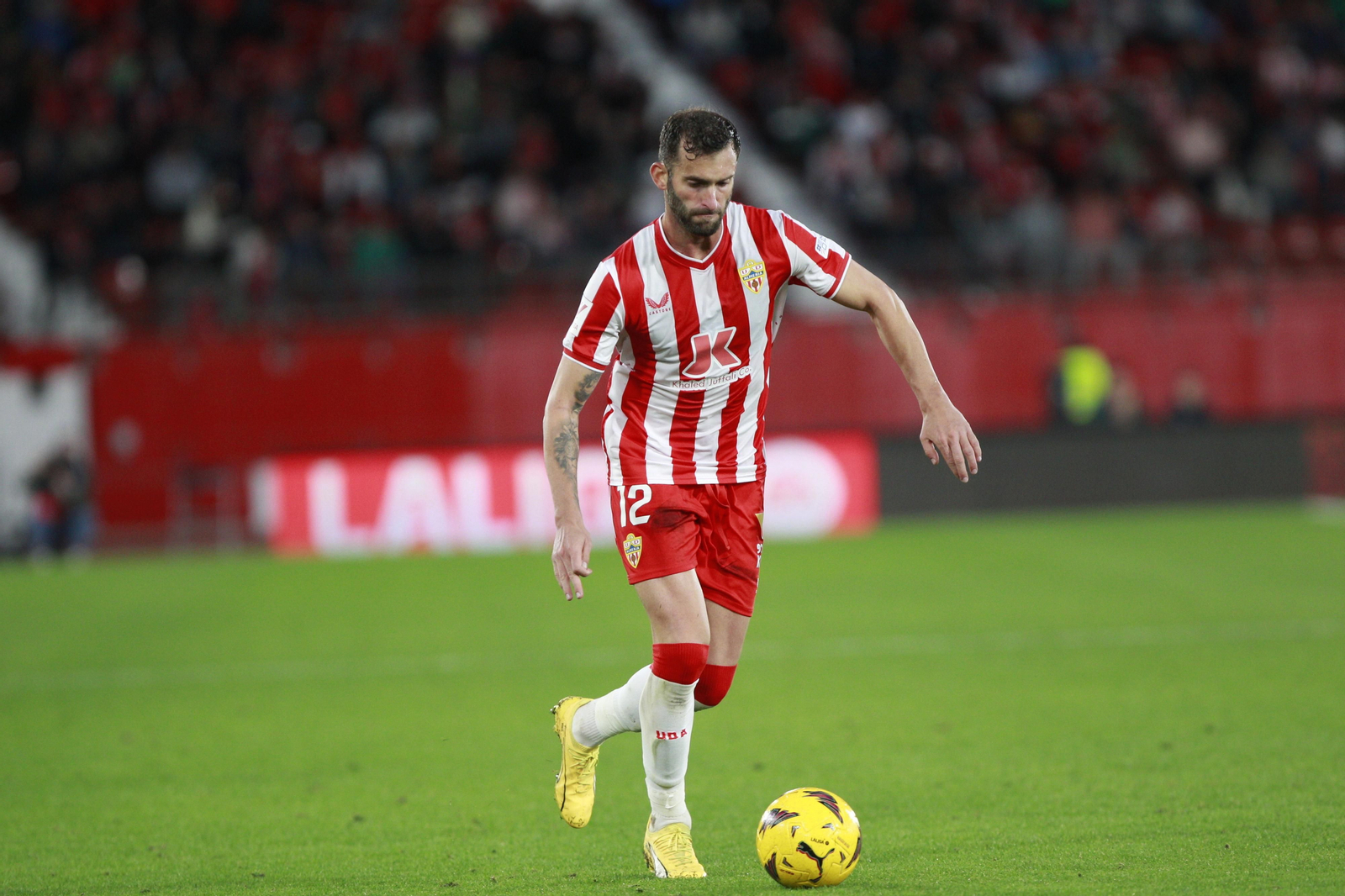 Imágenes del partido de fútbol U.D. Almería-Real Betis Balompié