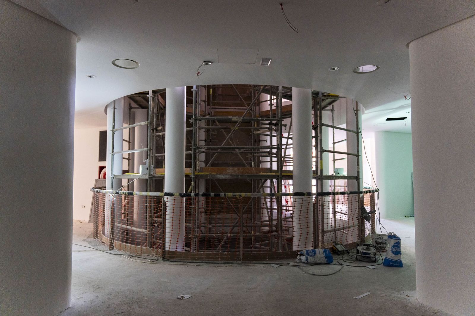 Fotogalería de las obras del Preventorio: el jardín vertical, protagonista de la rehabilitación