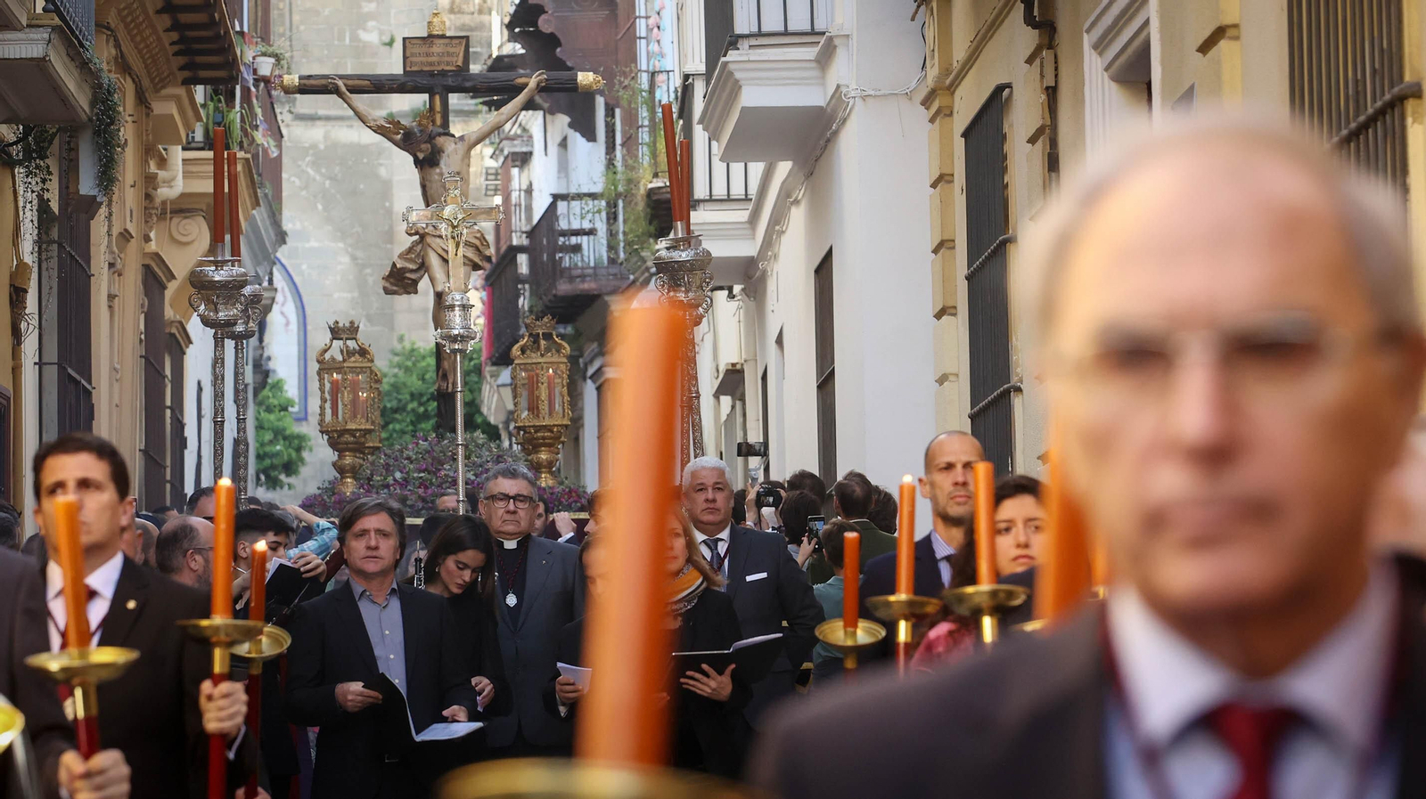 Vía Crucis extraordinario del Santo Crucifijo en Jerez