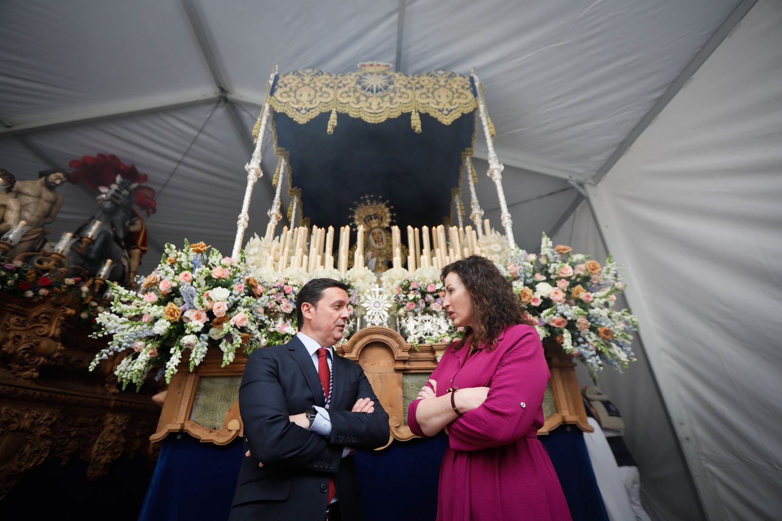 Mira como la cena sale a las calles de Almería tras las lluvias