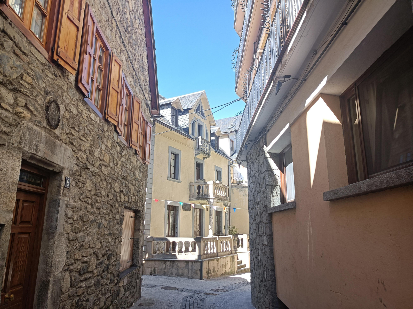 Calles del centro de Viella.