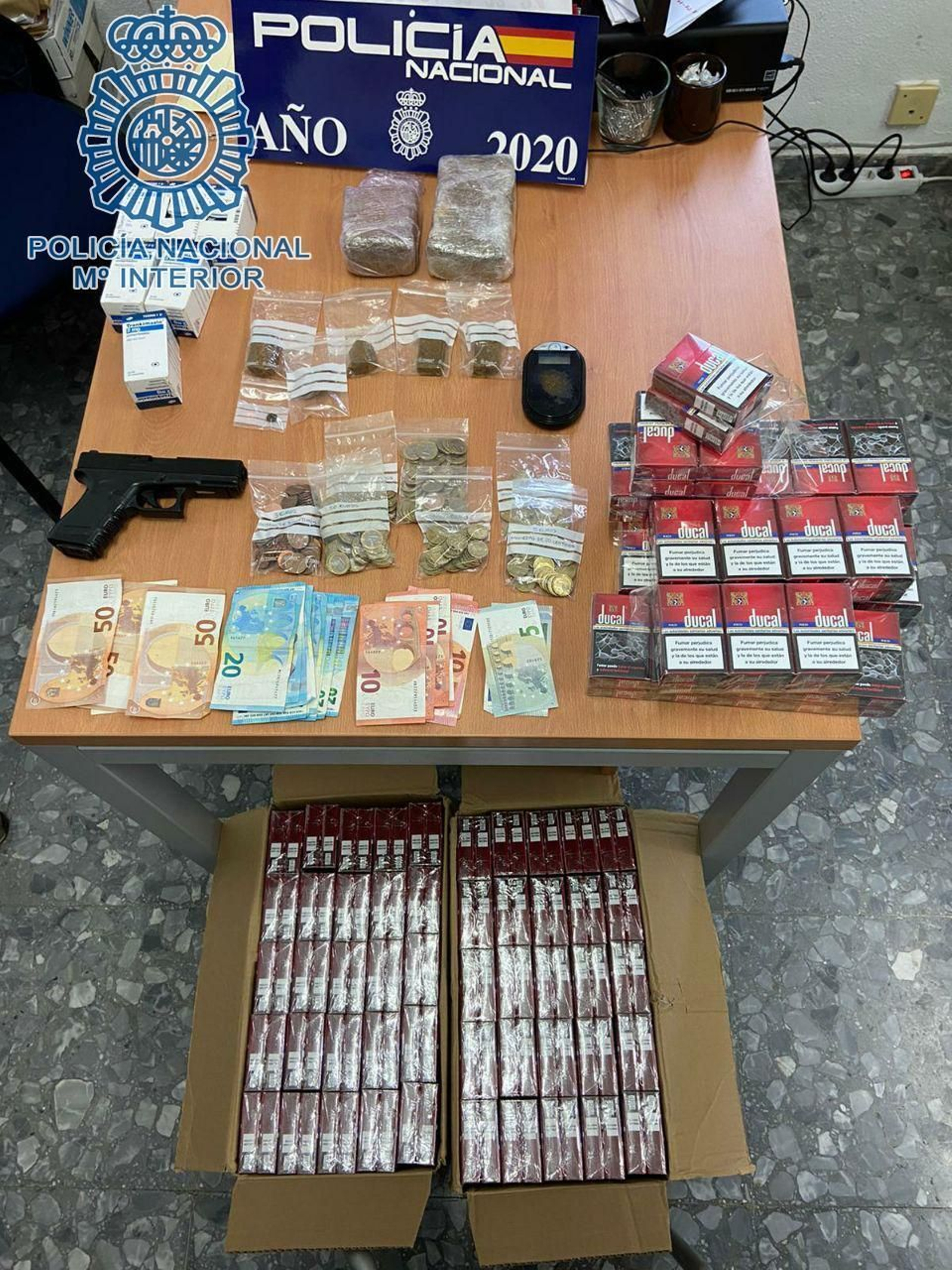 El material incautado en la operación Lavado.