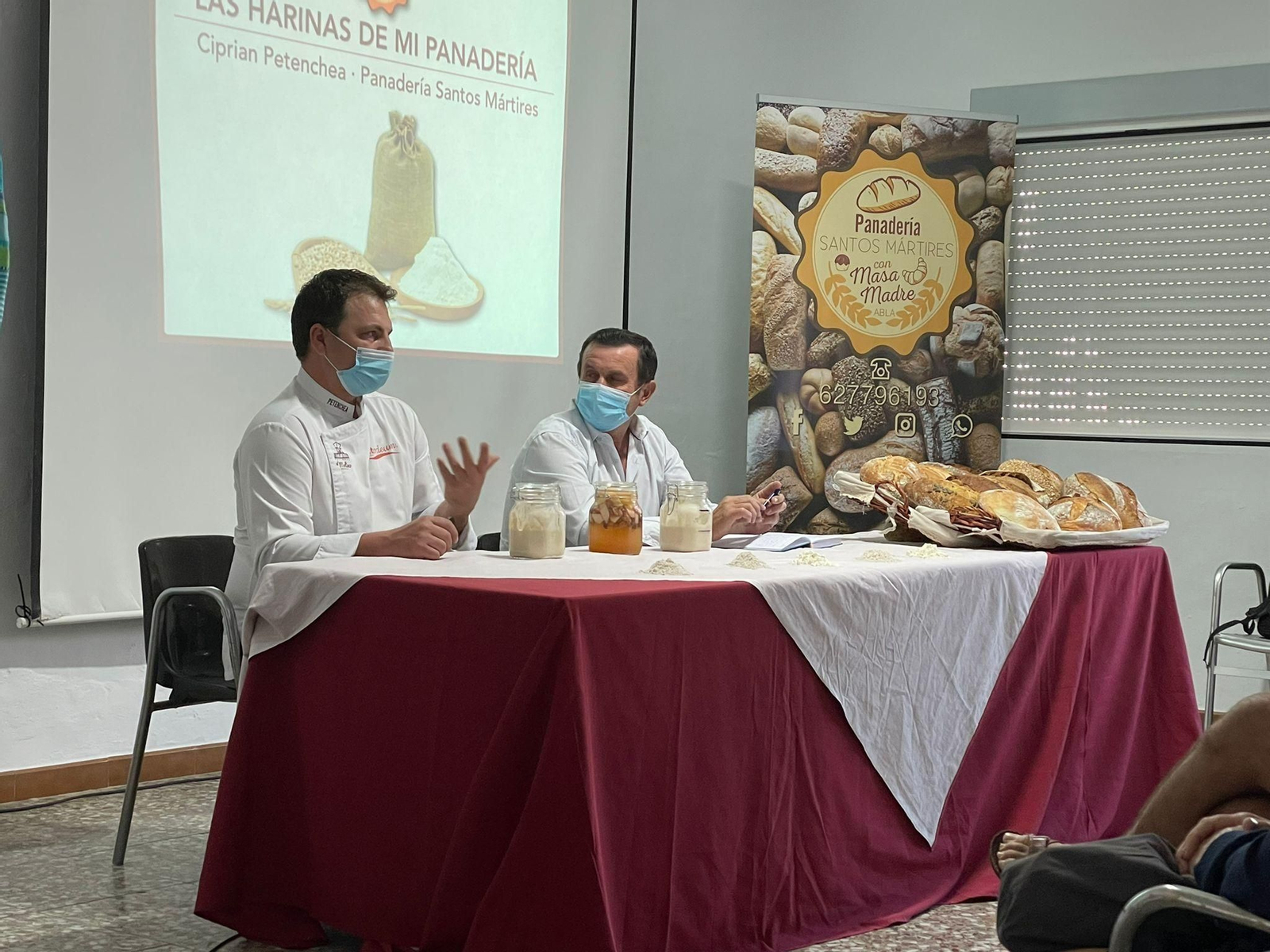 Conferencia sobre pan artesanal en Abla por el Día Mundial del Pan. Conferencia sobre pan artesanal en Abla por el Día Mundial del Pan.