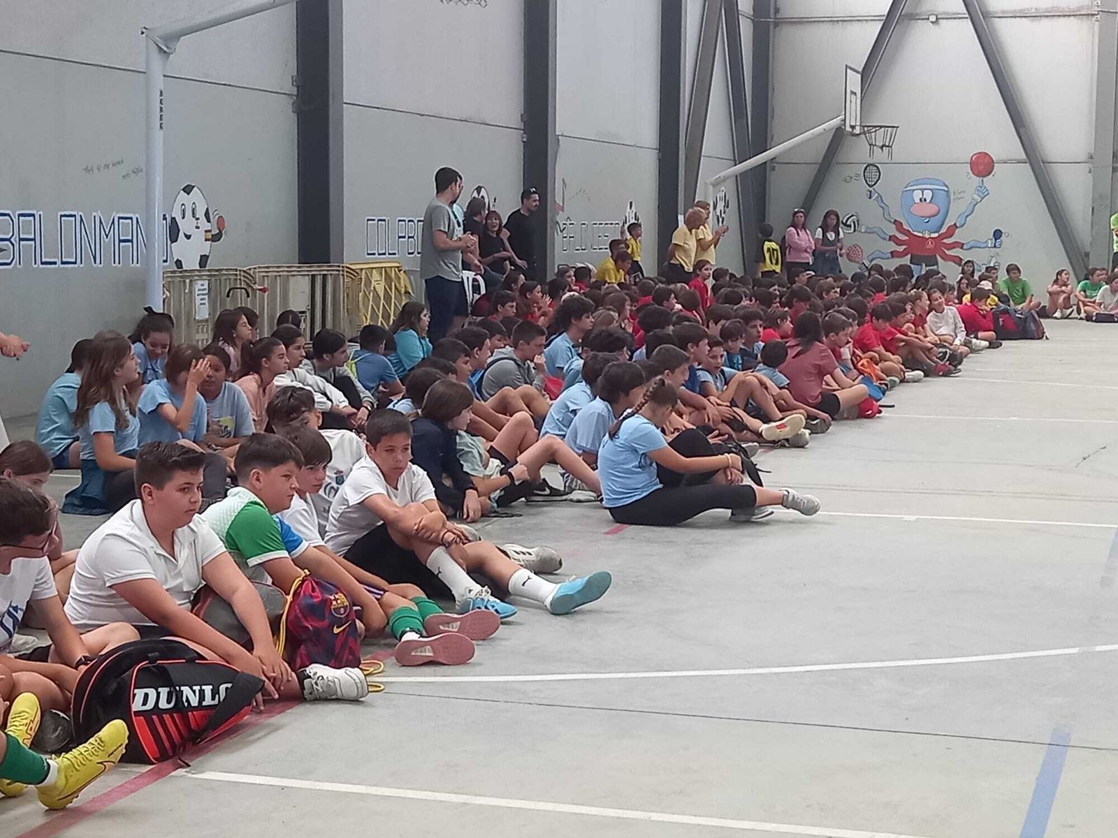 Estudiantes en El Puntal de Aljaraque.