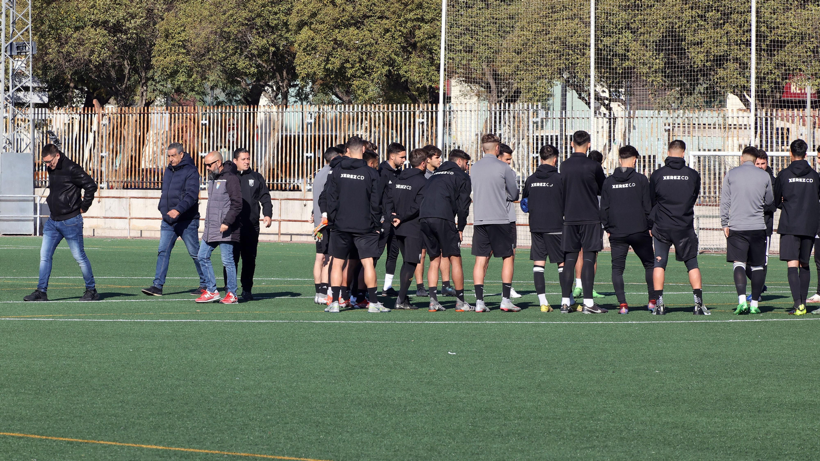 Despedida de Juan Carlos y charla del presidente con los jugadores
