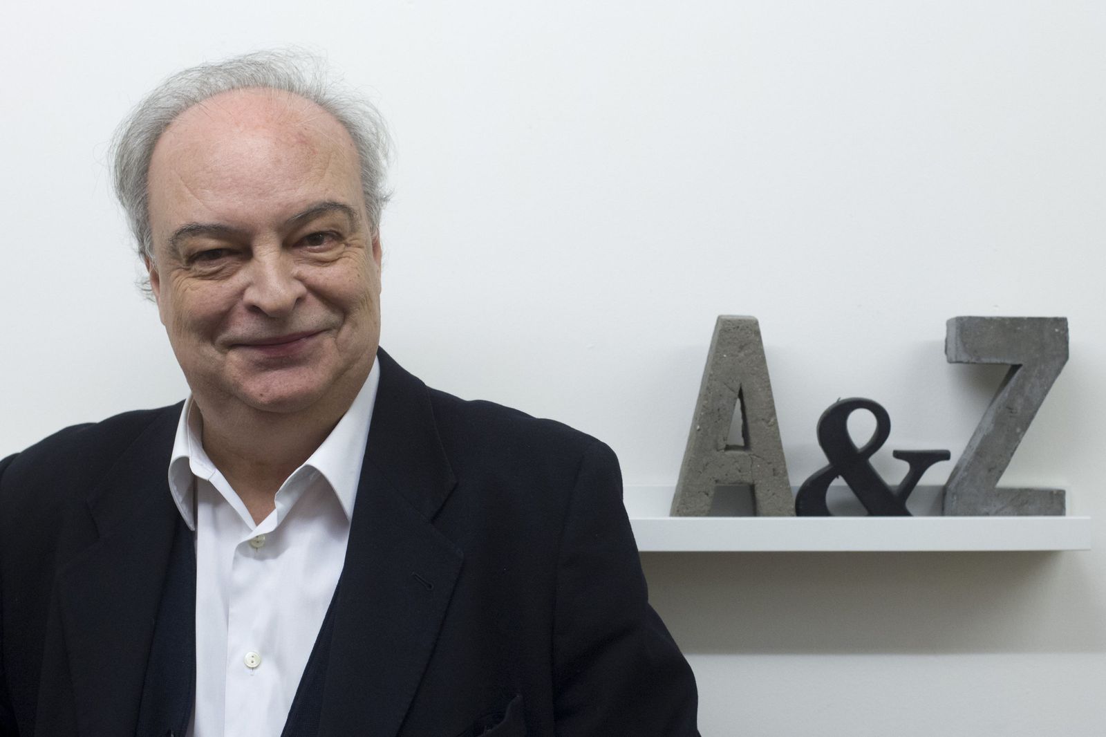 Enrique Vila-Matas llega esta tarde al CUC