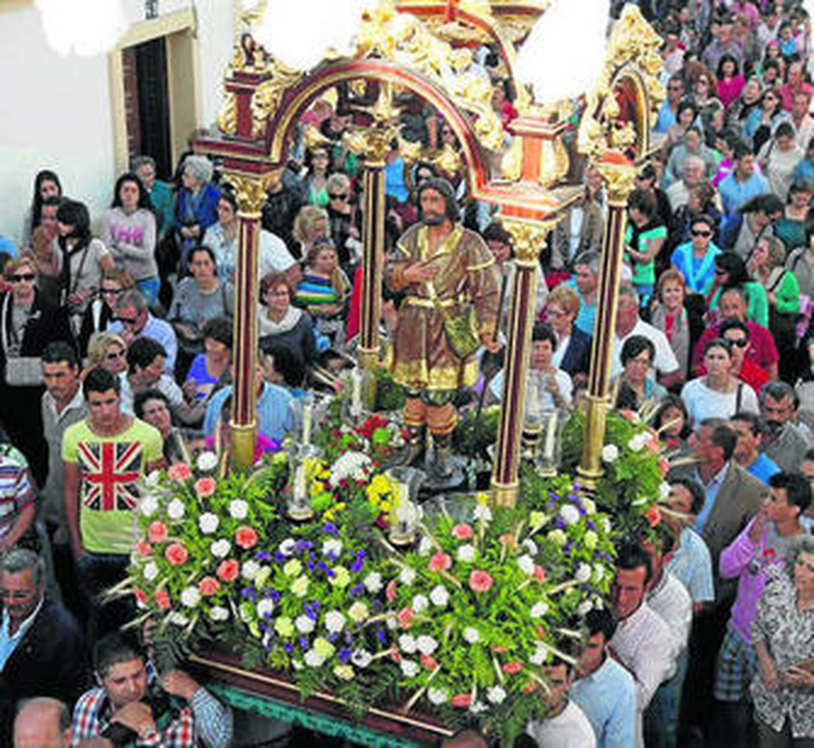 Los cartayeros acompañan al Patrón de los agricultores.