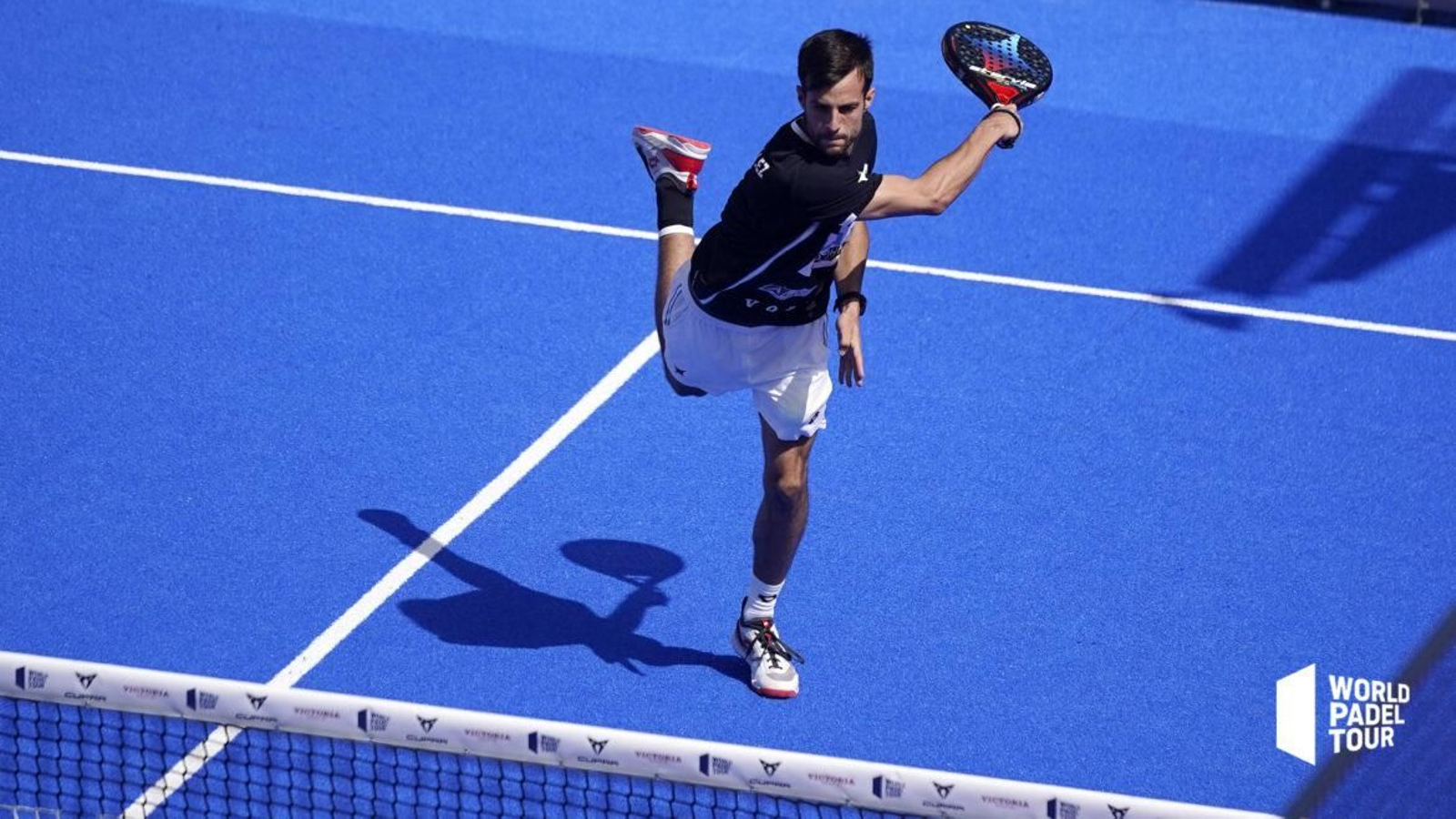 Momo González, en acción en el Cervezas Victoria Marbella Máster.