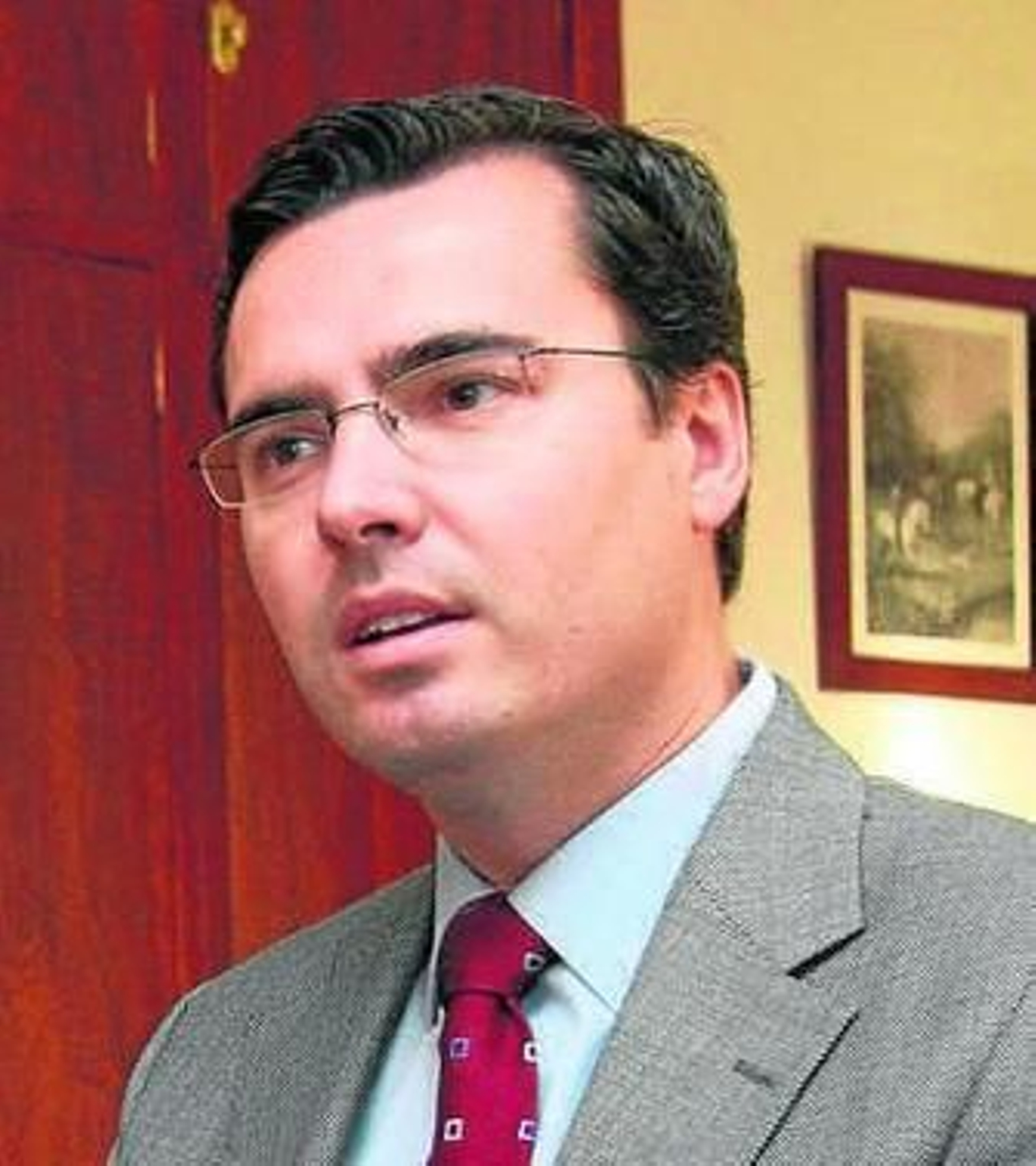 José Vicente Franco, alcalde.