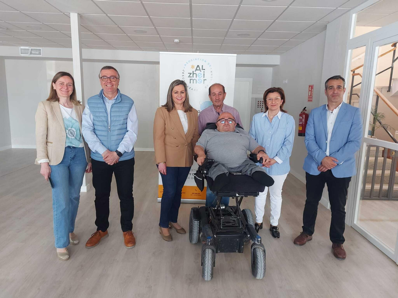 Un momento de la visita al Centro del Alzheimer de Baena.