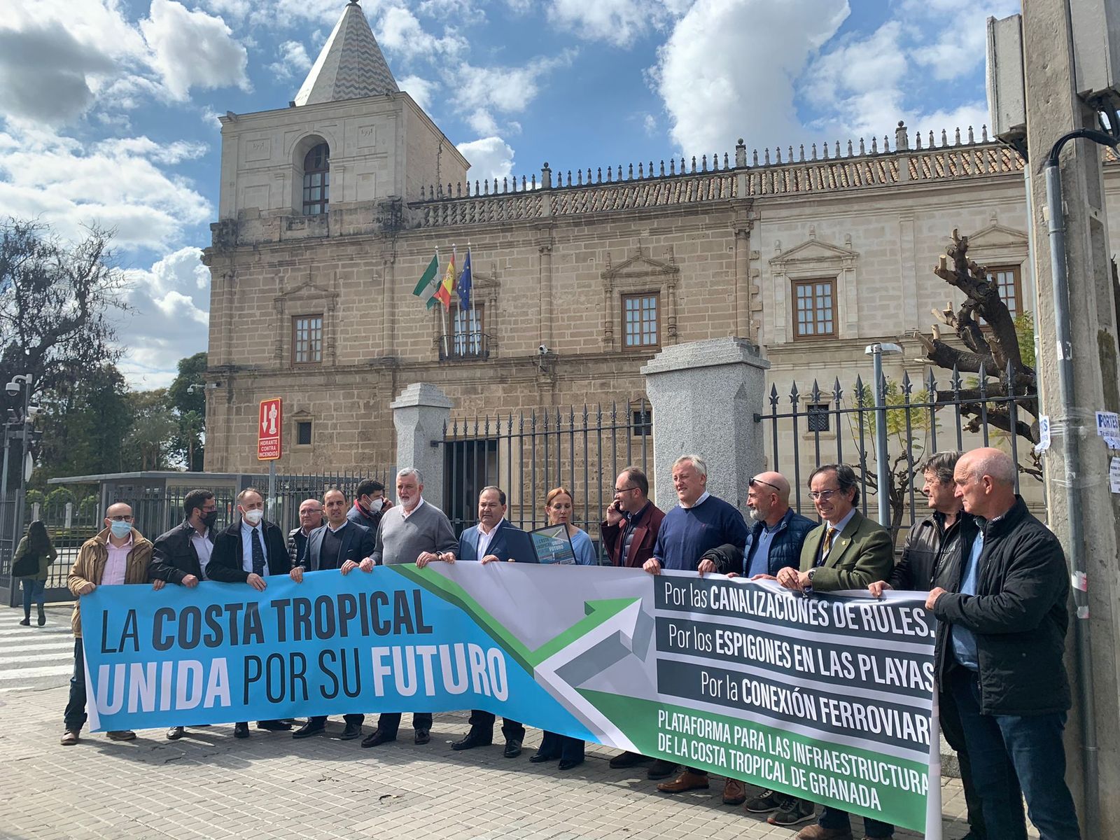 Unión política por las reivindicaciones de las grandes infraestructuras de la Costa de Granada