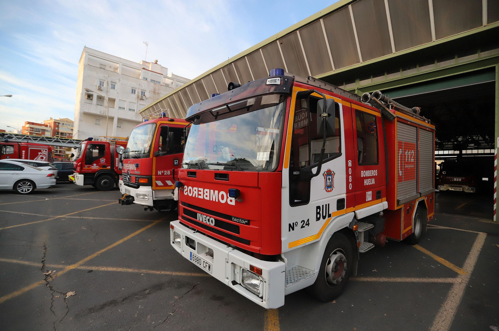Imágenes del emotivo regreso de los Bomberos de Huelva tras sus labores de rescate en Turquía