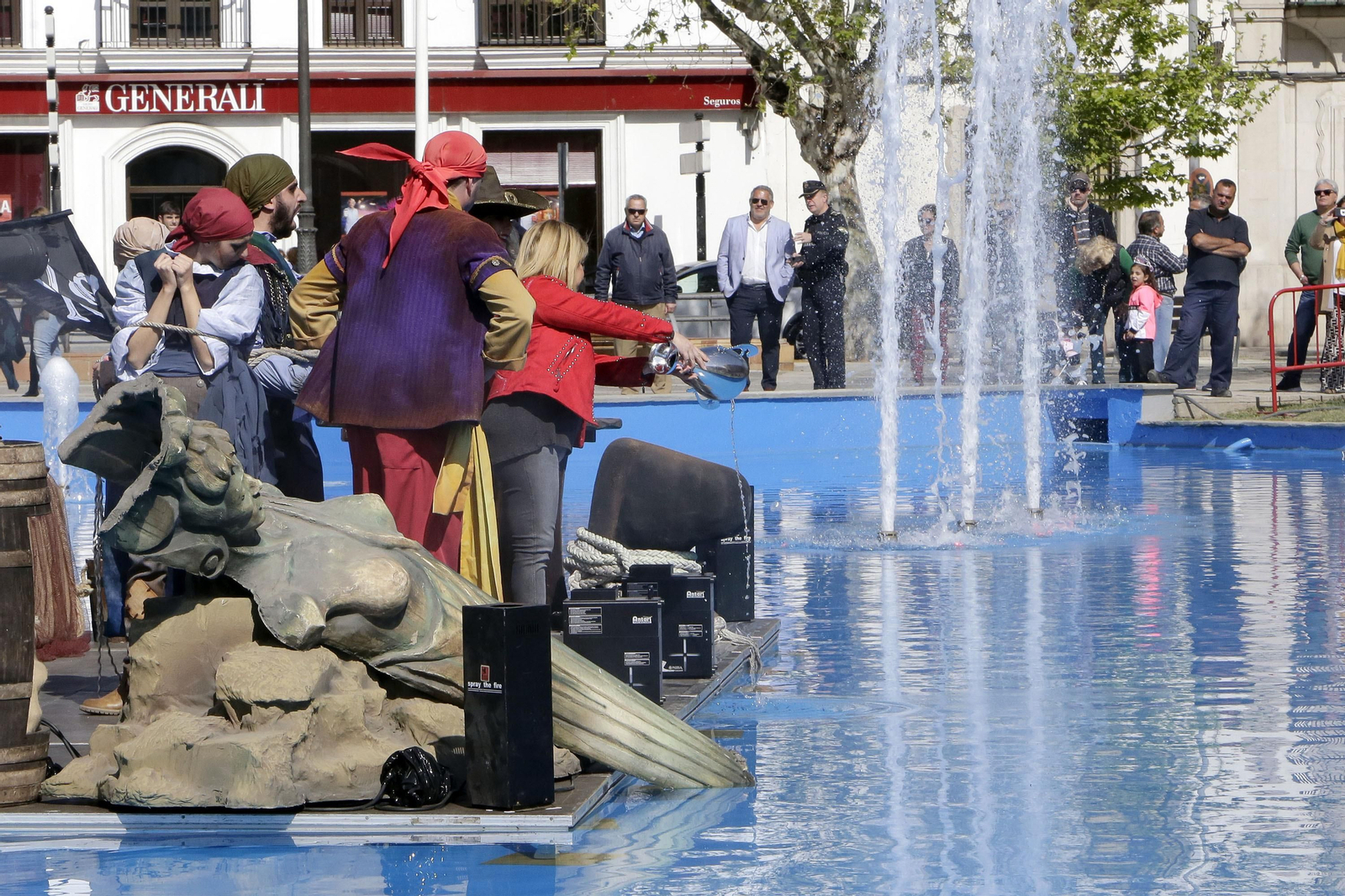 Imágenes de la puesta en funcionamiento de la fuente de la plaza del Mamelón