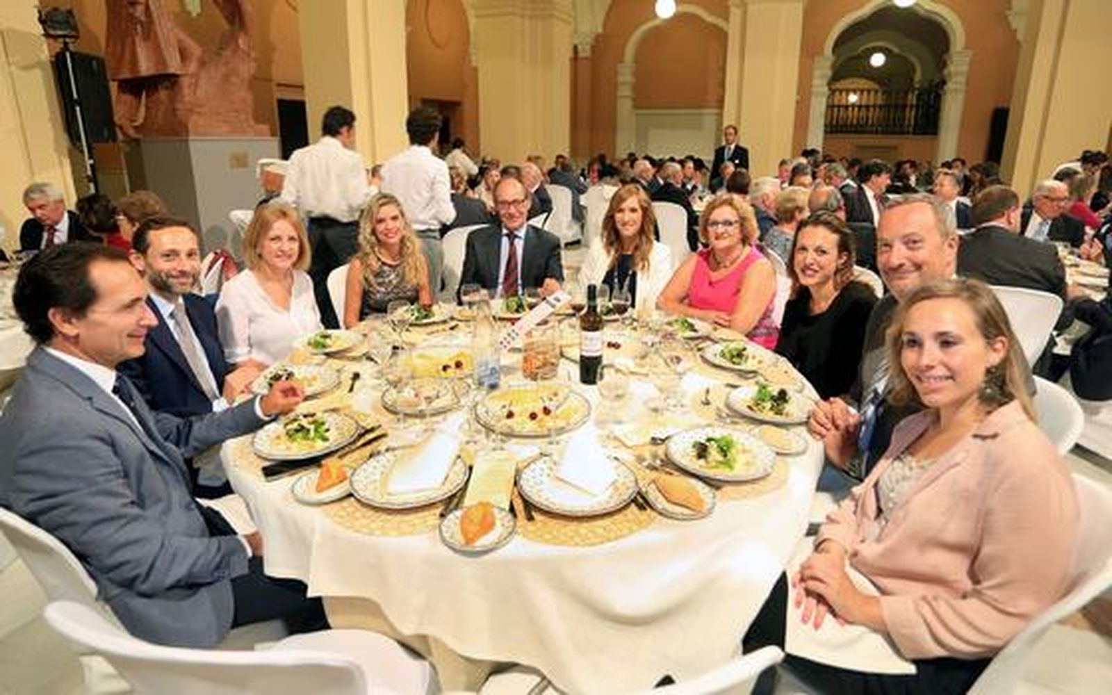 Manuel José Ceada, Alejandro Márquez Llorden, Felicidad Mendoza, Elena Llompart, Juan José Díaz Trillo, Rocío Jiménez Garrochena, Amelia Bermúdez, María José Pulido, Manuel Gómez Márquez y Laura Martín.

Foto: Alberto Dominguez / Josue Correa / Canterla