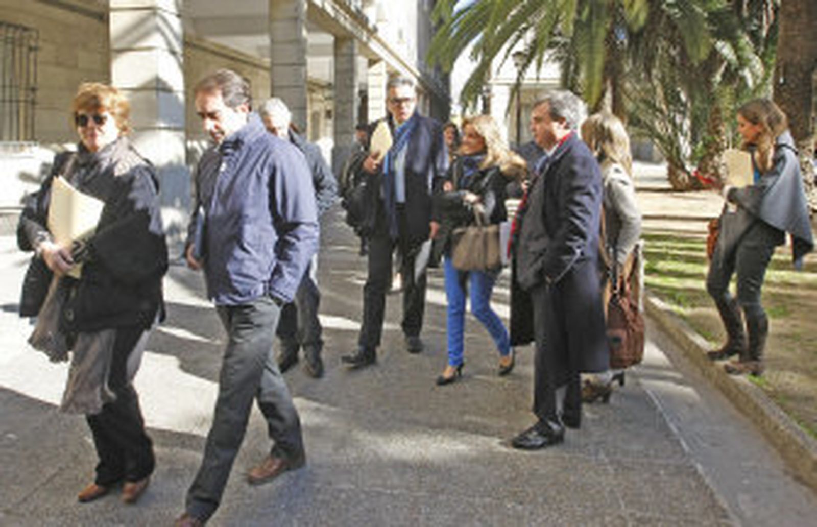 Varios delegados municipales abandonan el TSJA, el día del juicio/ Pascual