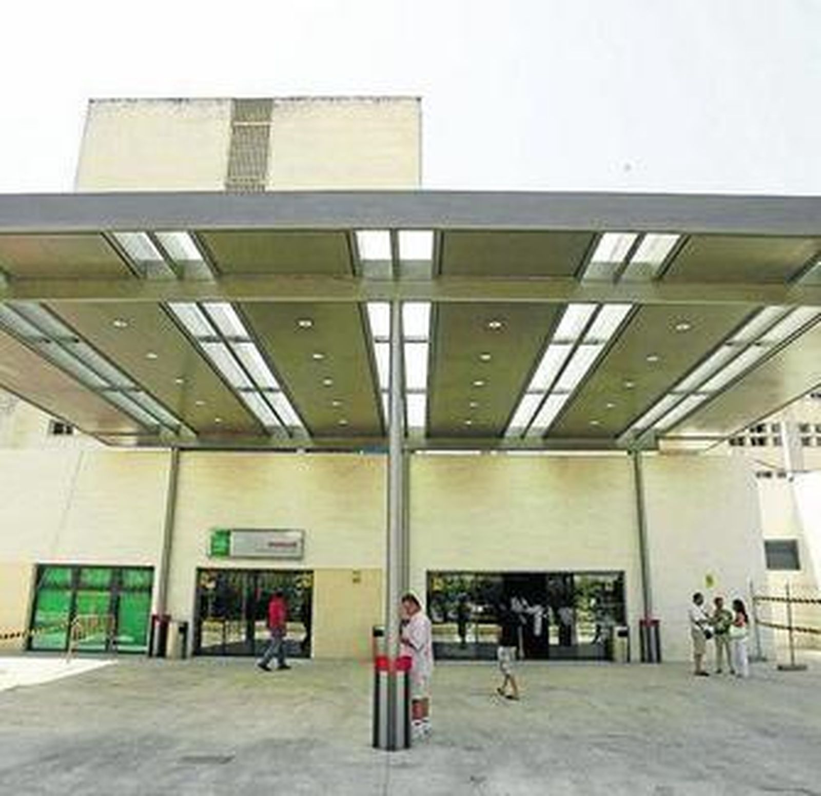 Vista del servicio de urgencias del Hospital Reina Sofía.