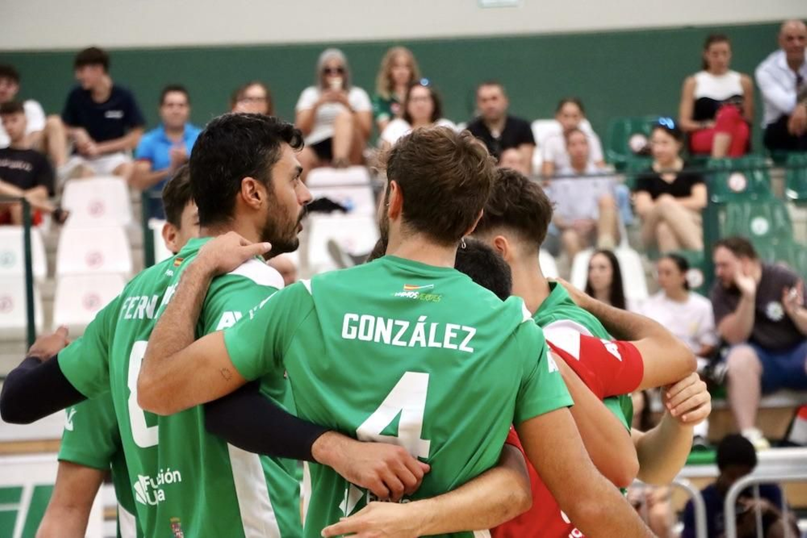 Los jugadores del conjunto almeriense celebran un punto conseguido la pasada semana en la Copa de Andalucía.