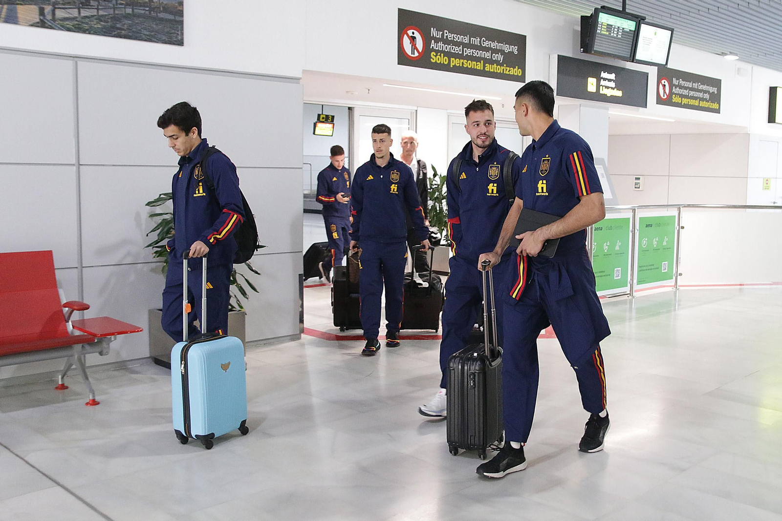 La Selección Española Sub-21 aterriza en Almería