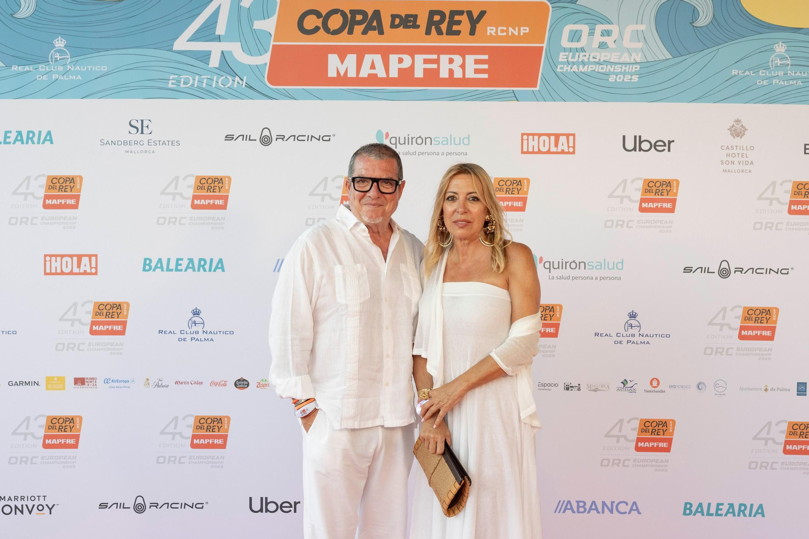 Búscate en el Cóctel de Blanco de la Copa del Rey Mapfre de vela