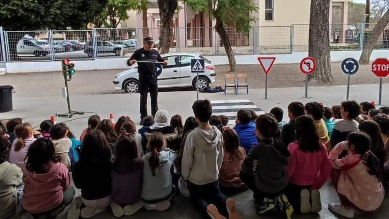 Las visitas al Centro de Tráfico, entre las propuestas de ‘Jerez Educa’.