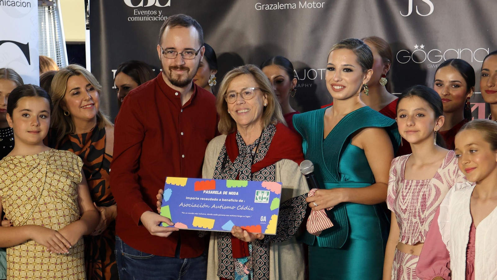 Pase de moda a beneficio de Autismo Cádiz en Jerez
