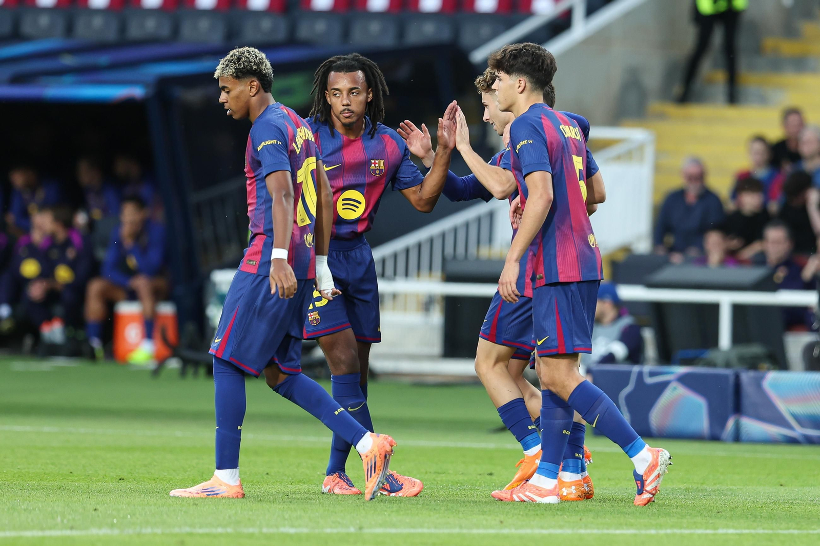 Las fotos del Barcelona-Olympiacos