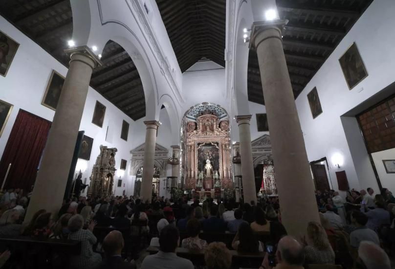 La iglesia de Santiago y sus hermandades: una historia de siglos