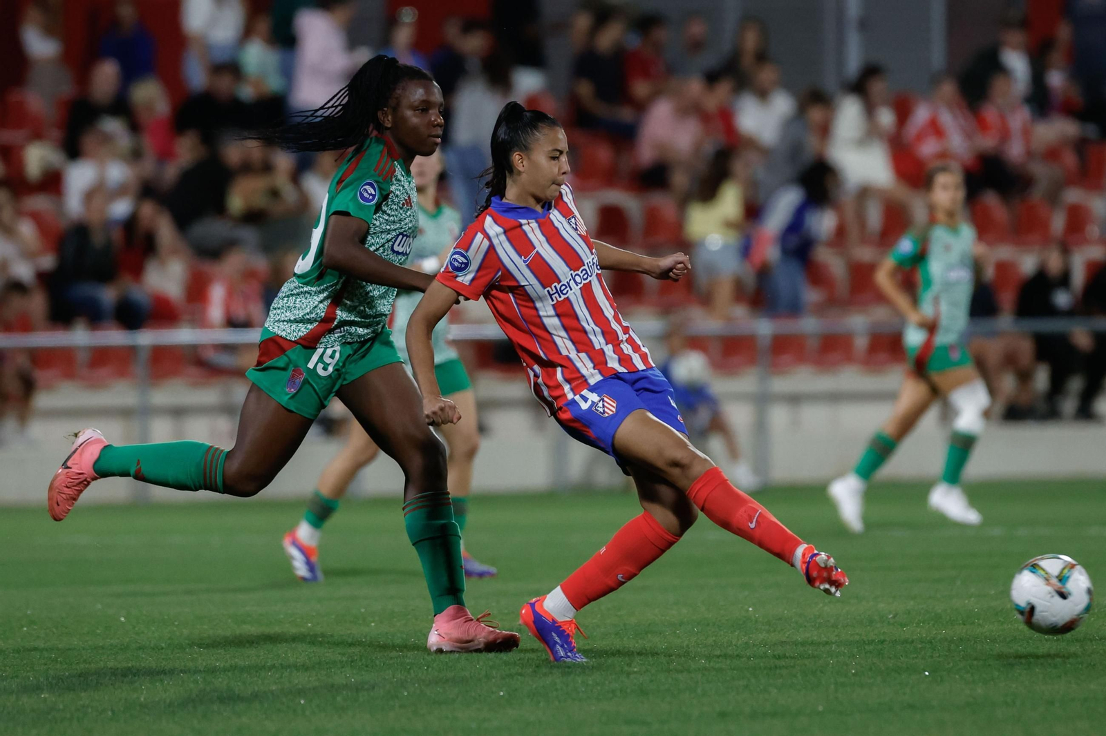 El debut del Granada CF femenino en imágenes