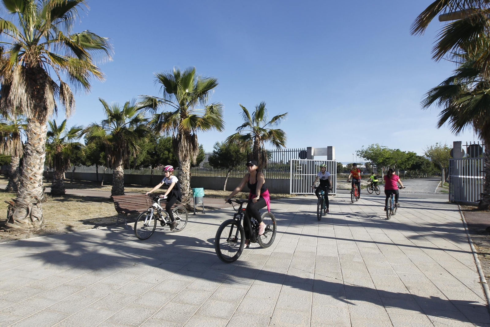 Fotogalería domingo de deporte en coronavirus. COVID-19. Almería