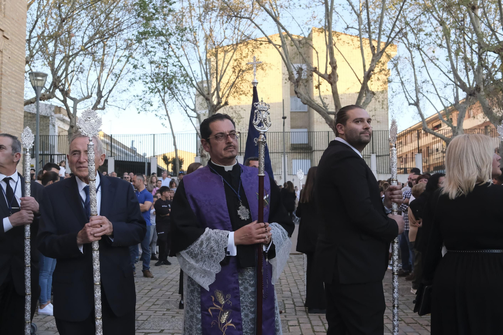 La procesión del Señor de la Bondad de Córdoba, en imágenes