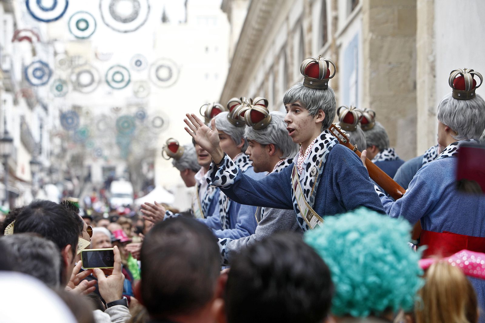 Batalla de coplas en el Mercado