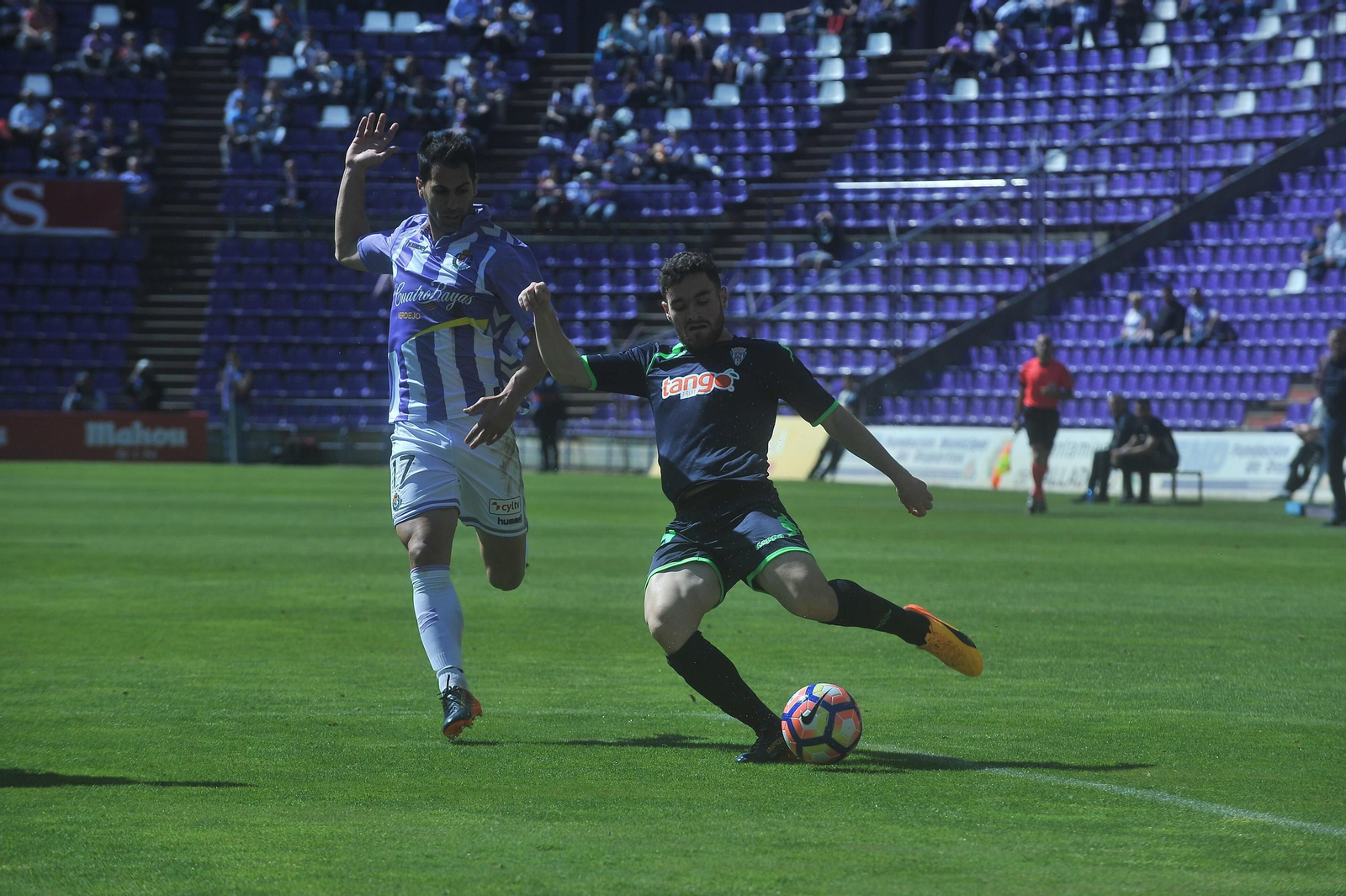 El Valladolid-Córdoba CF, en imágenes