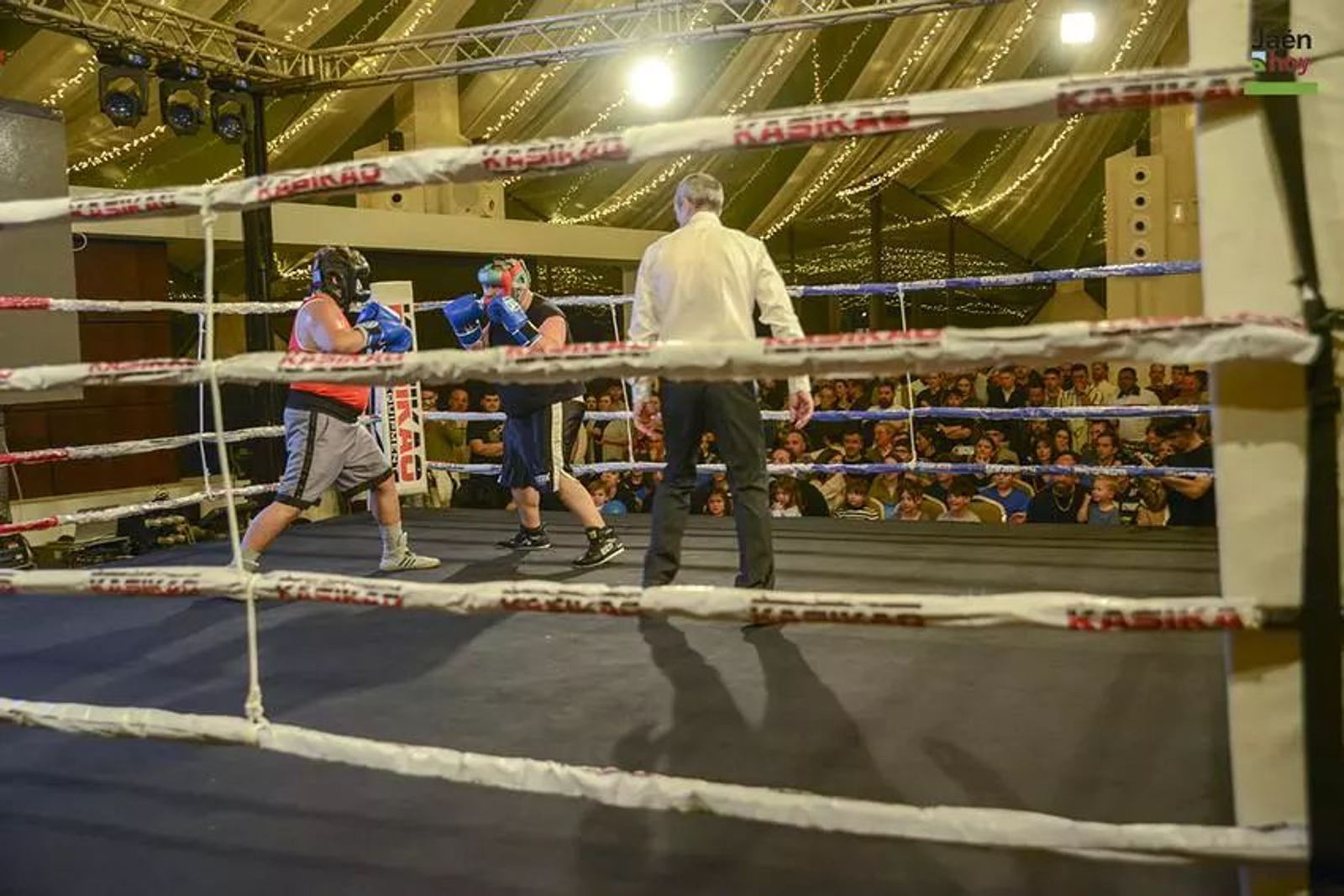 La habitual cita que une boxeo y solidaridad en Jaén fue un éxito el año pasado.