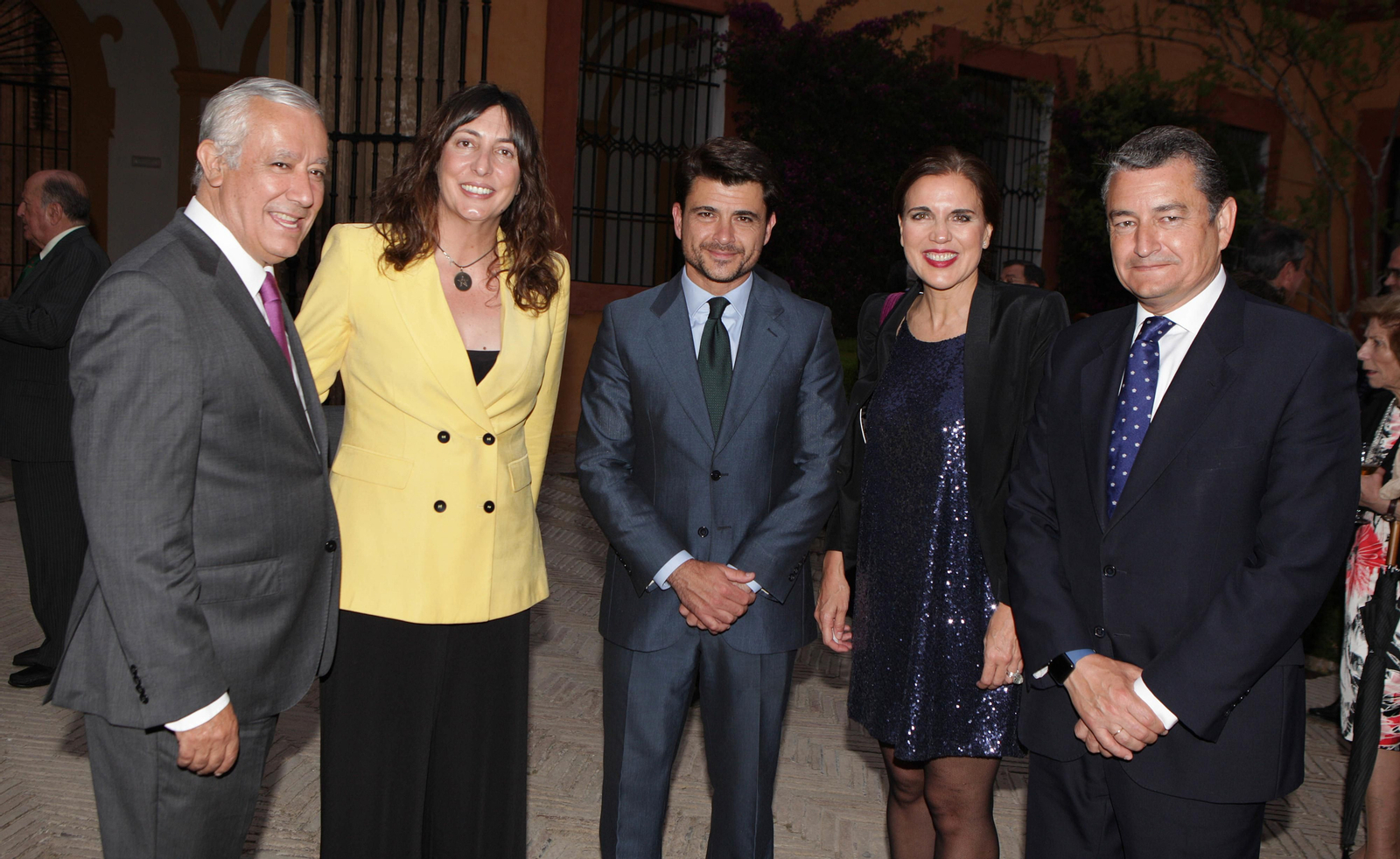 Los asistentes al VII Premio Manuel Clavero