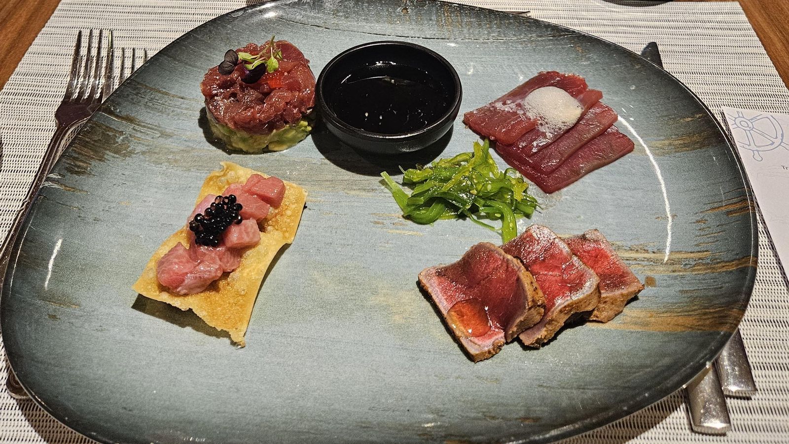 Uno de los platos de Atunante Uno de los platos de Atunante