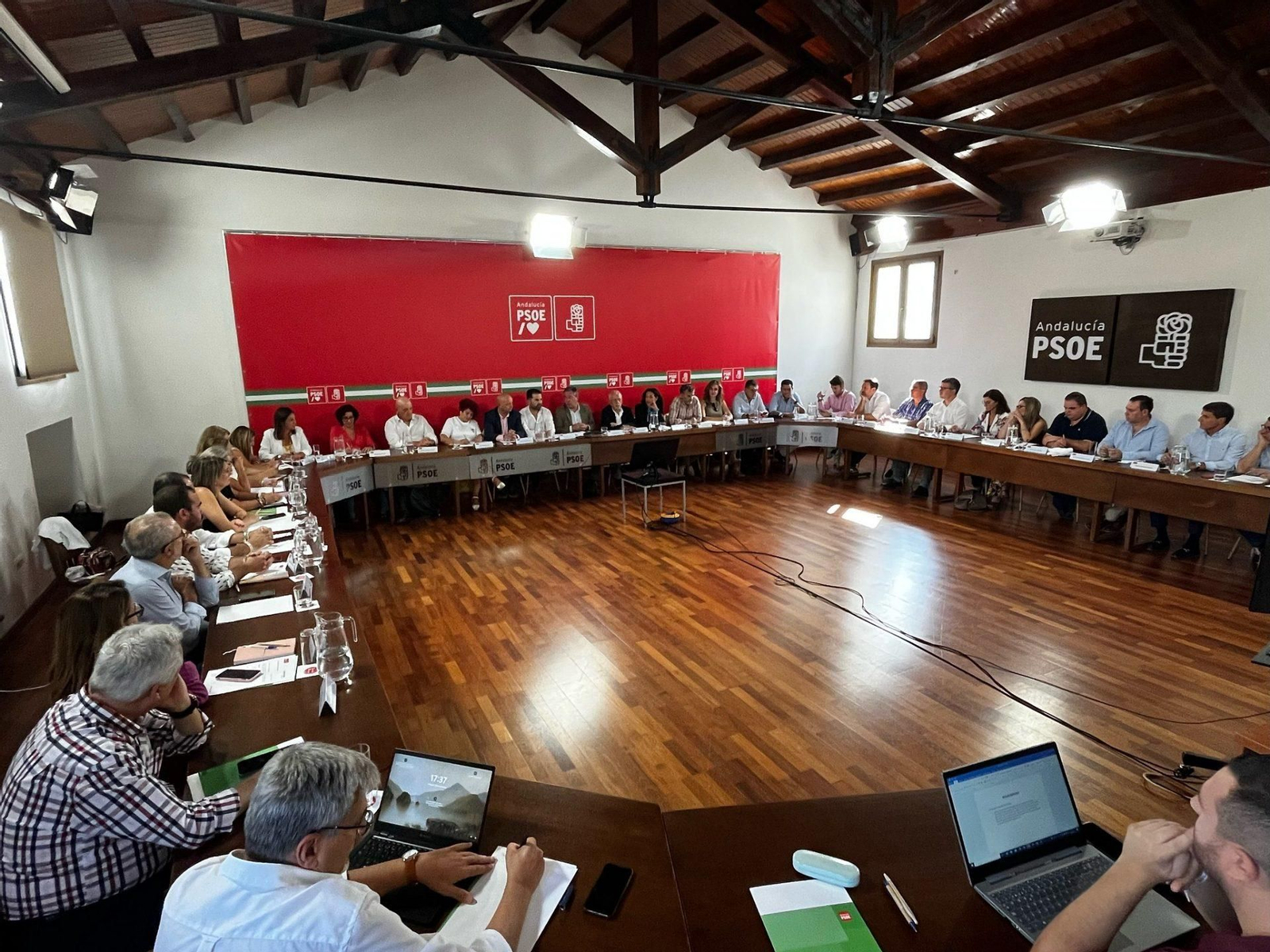 Imagen de una reunión de la Comisión Ejecutiva Regional del PSOE andaluz