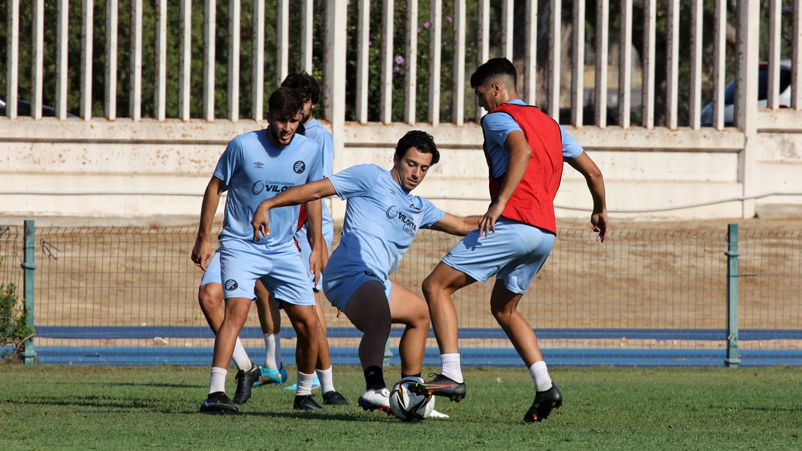 Entrenamiento del Xerez DFC en el Anexo Pepe Ravelo