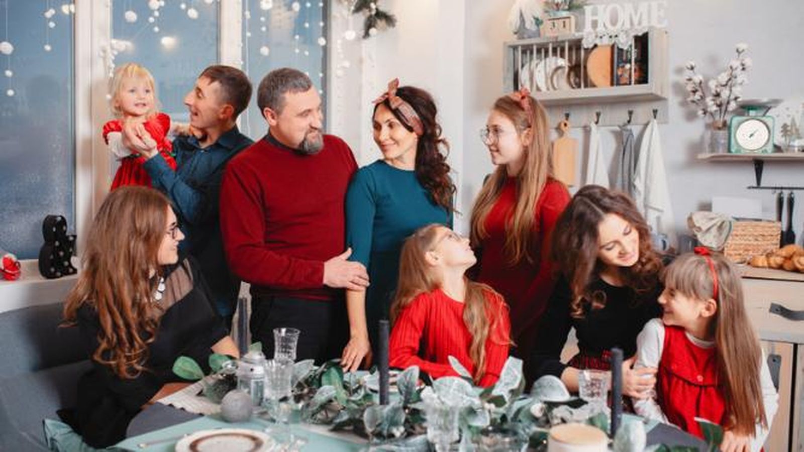 Mesa familiar en Navidad