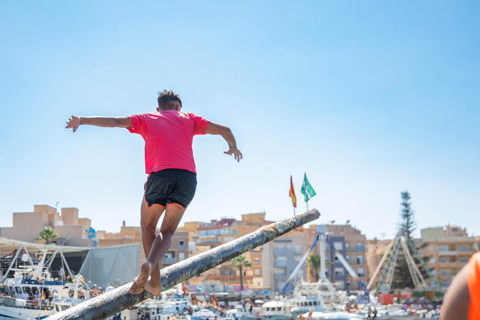 Las fiestas de El Puerto de Roquetas en honor a la Virgen del Carmen y Santa Ana, en imágenes